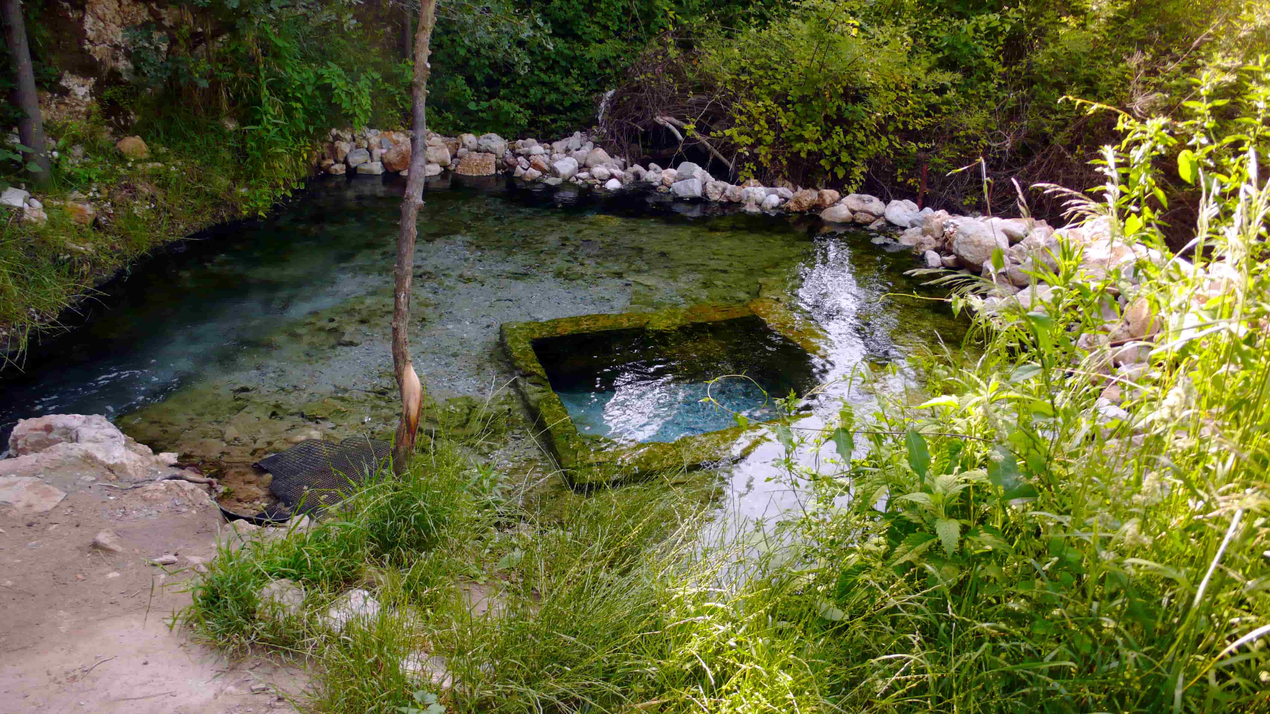 Loutra Eleftheron thermal springs