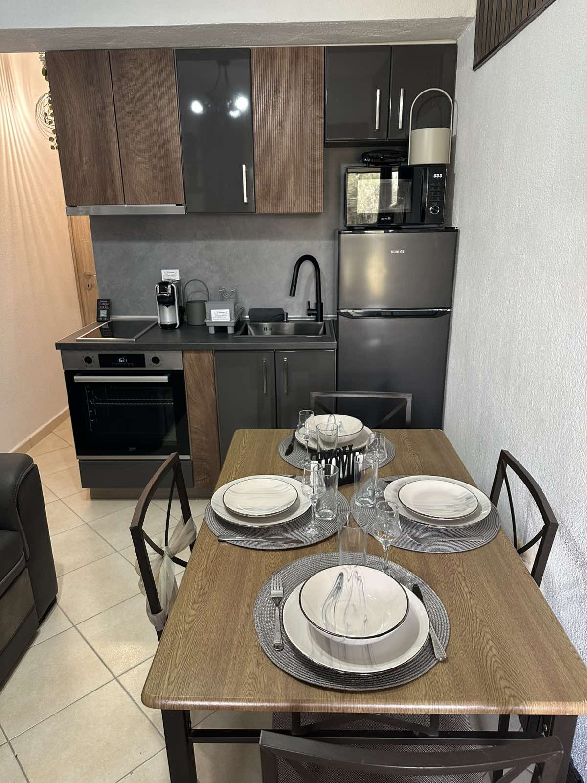 Abstract Studio interior view 19